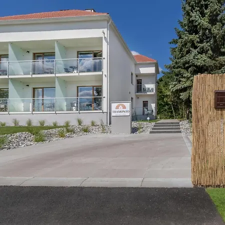 Апартаменты Tramonto Przeciszow Затор