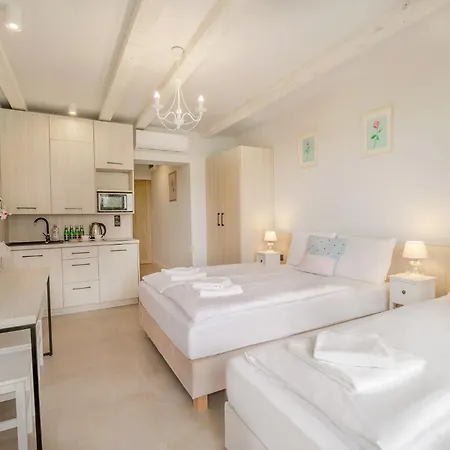 Apartment Tramonto Przeciszow *