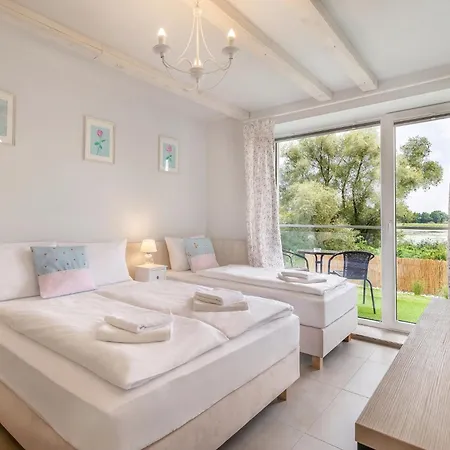 Tramonto Przeciszow Apartment *