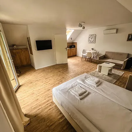 Tramonto Przeciszow Apartmán